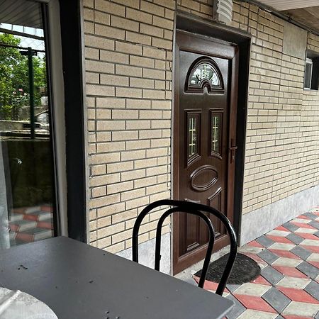 Guest House Happy House 库塔伊西 外观 照片