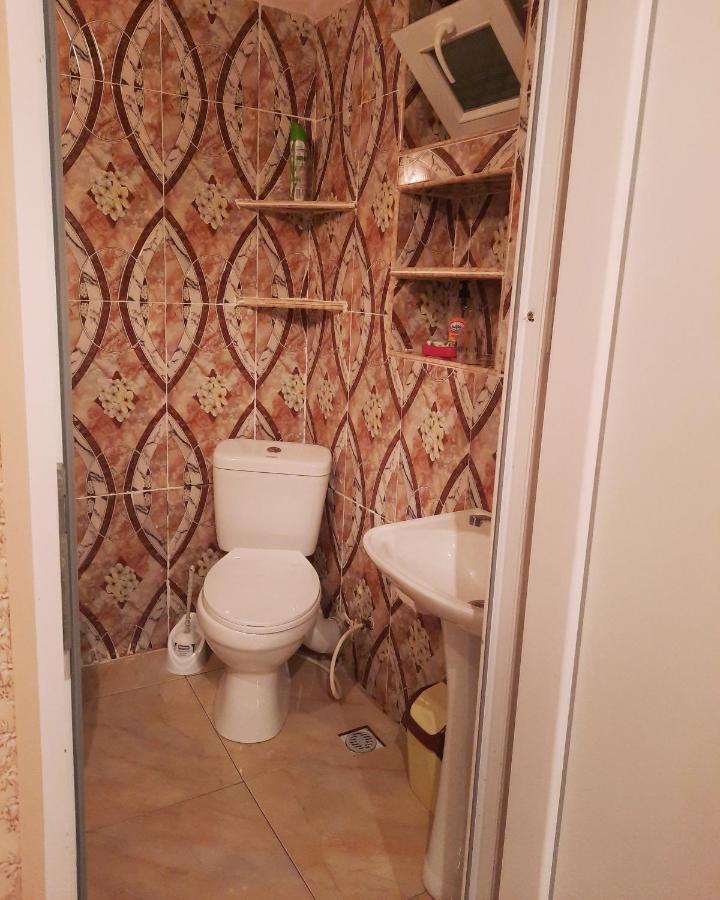 Guest House Happy House 库塔伊西 外观 照片